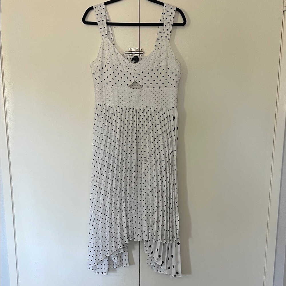 Banana Republic White and Black Polka Dot Midi Dress